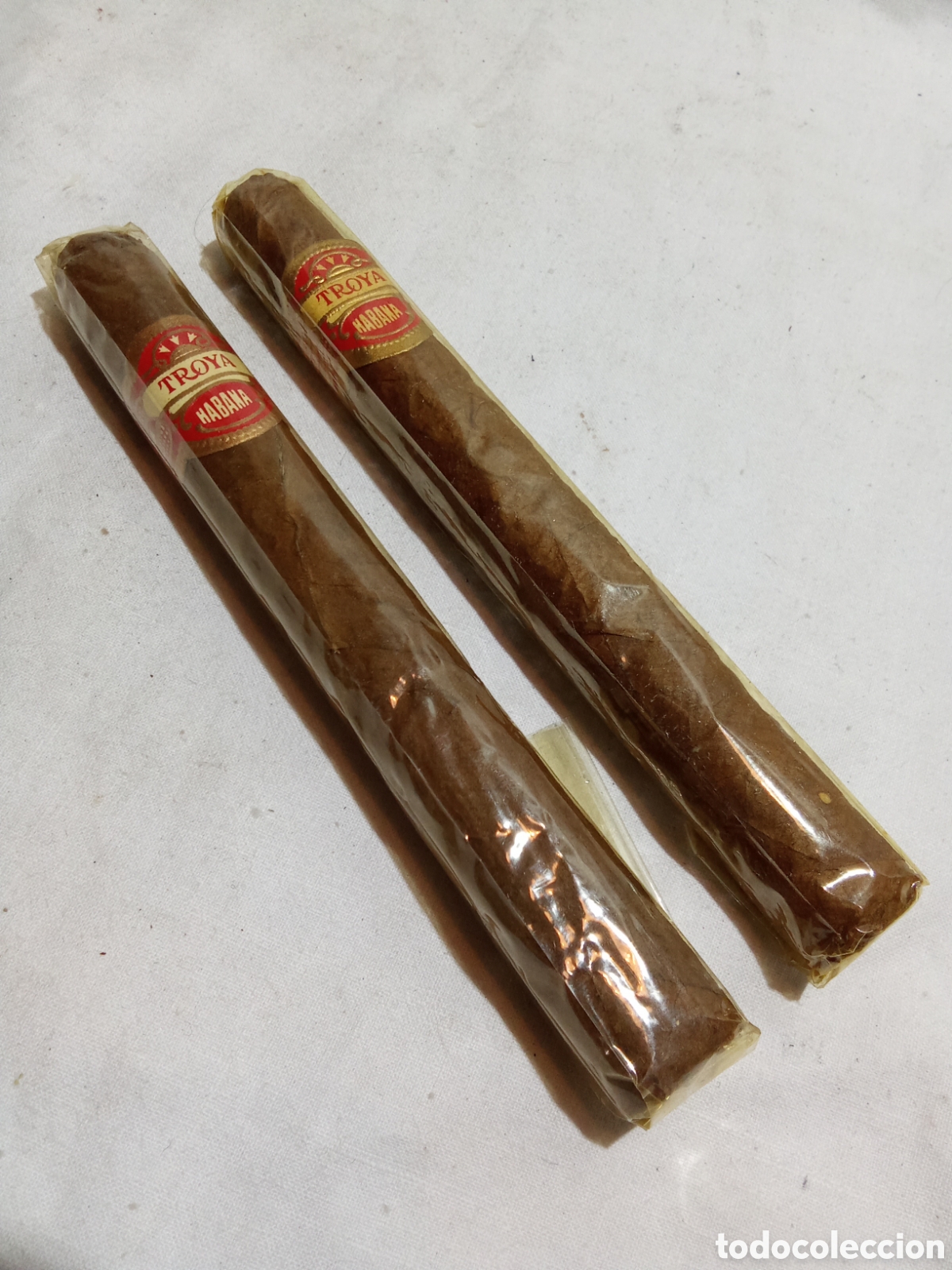Cajas de puros: PAREJA DE PUROS TROYA HABANOS CUBA