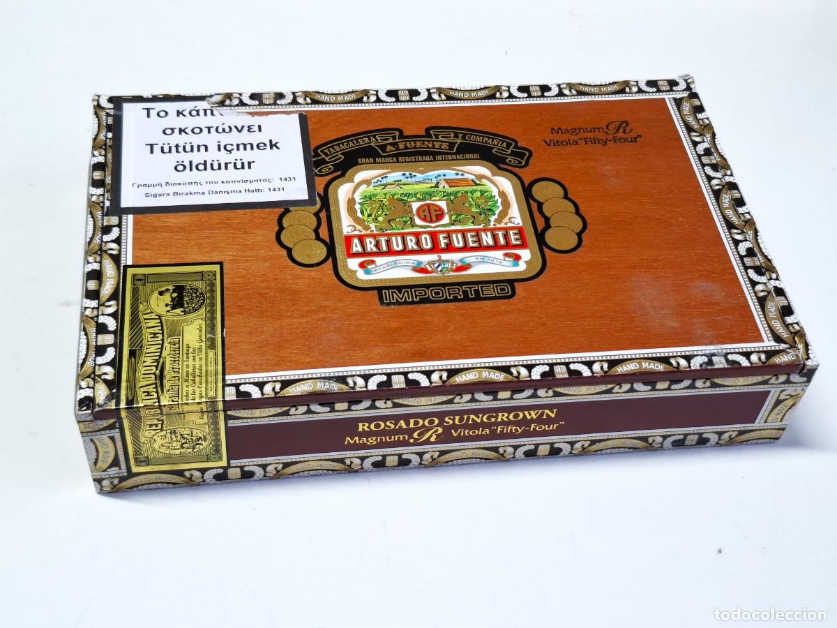 Cajas de puros: CAJA DE PUROS MADERA - ARTURO FUENTE - 27.5X17.5X5.5.CM - VACIA