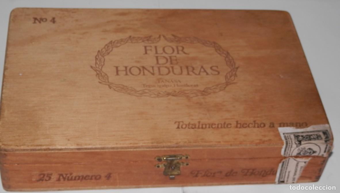 Cajas de puros: CAJA DE LOS TABACOS FLOR DE HONDURAS