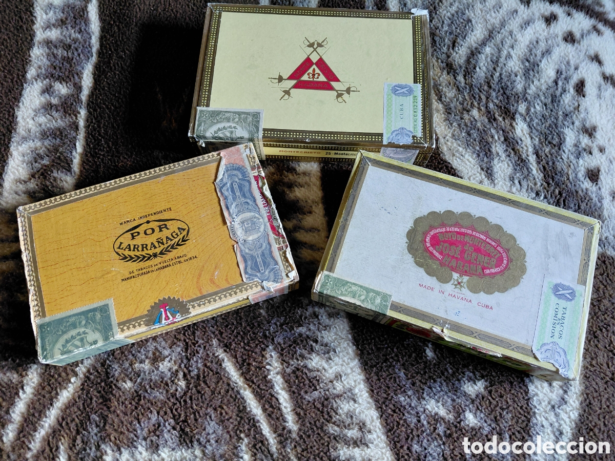Cajas de puros: LOTE DE 3 ANTIGUAS CAJAS DE PUROS LLENAS DE VITOLAS