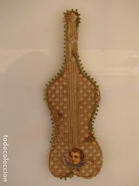 Coleccionismo recortables: Guitarra. s. XIX - Foto 1