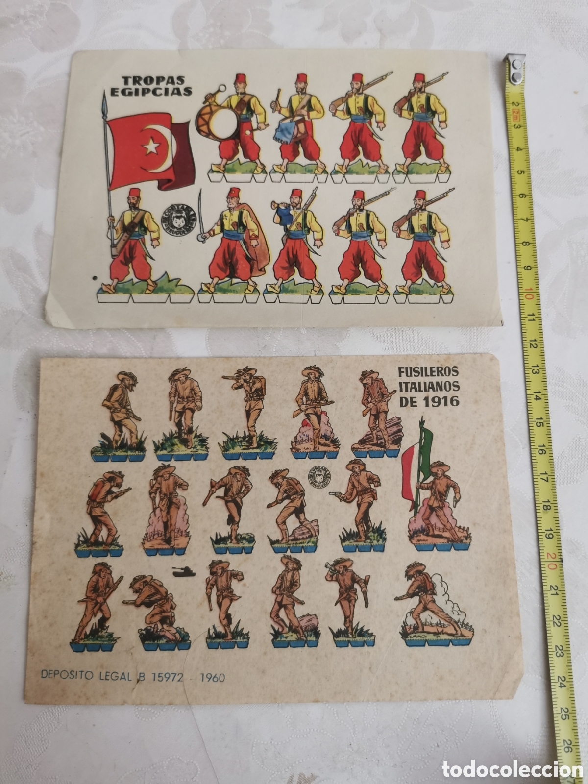 Coleccionismo recortables: 8 l&aacute;minas de recortables variados - Foto 1