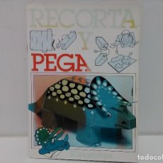 Coleccionismo Recortables: RECORTA Y PEGA. EL TRICERAPOTS, PORTADA DESCOLORIDA. Lote 102617963