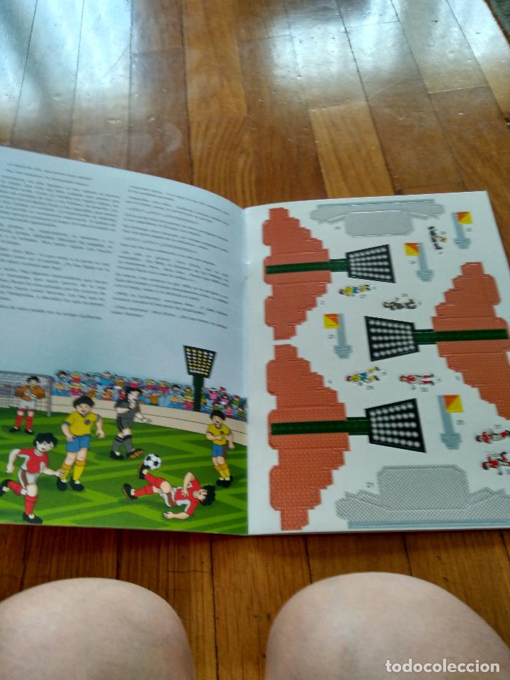 Coleccionismo recortables: LIBRO  RECORTABLE TRIDIMENSIONAL DE ESTADIO DE FUTBOL - Foto 3