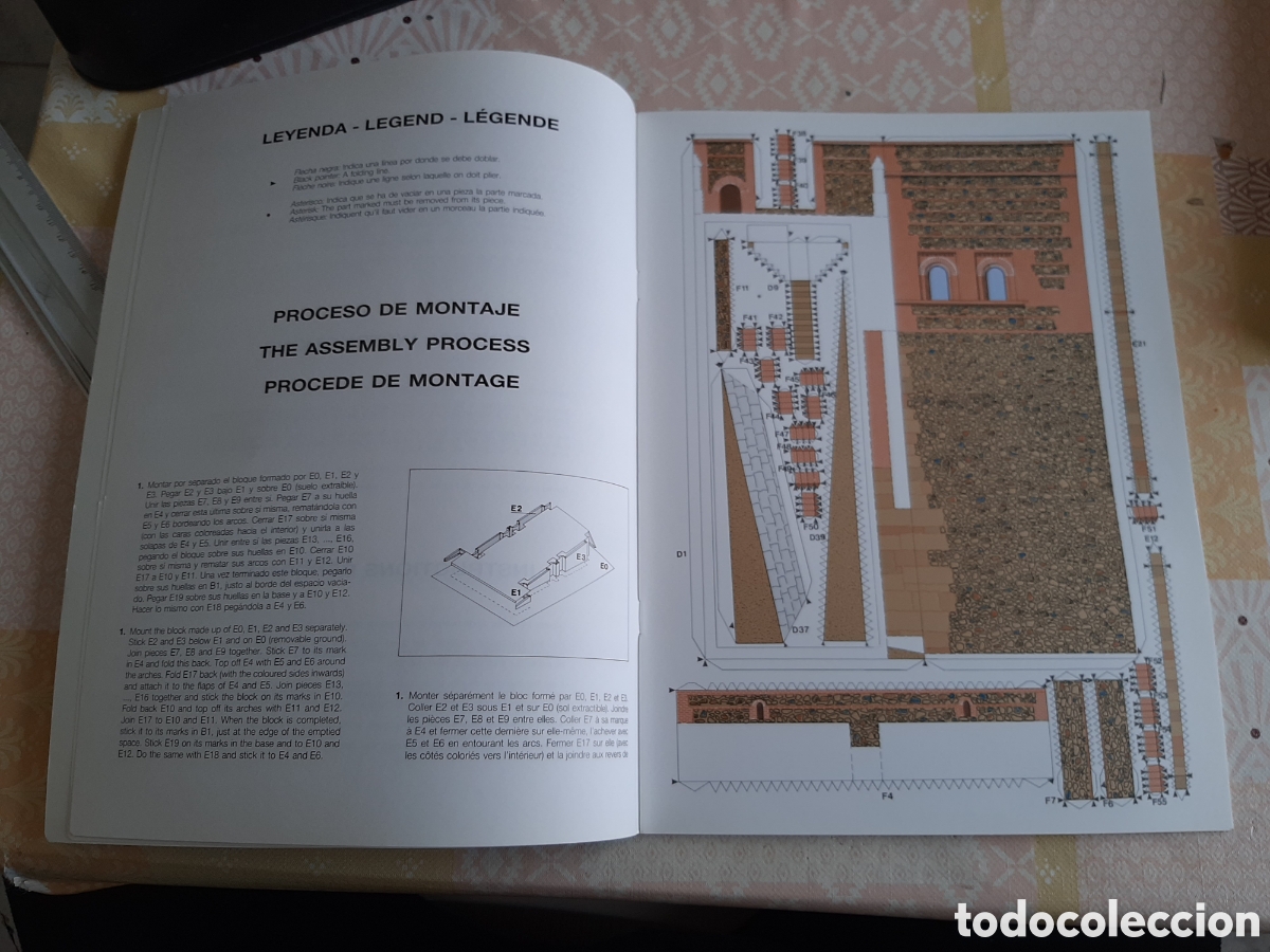 Coleccionismo recortables: Recortable de la Puerta del Sol de Toledo - Foto 3