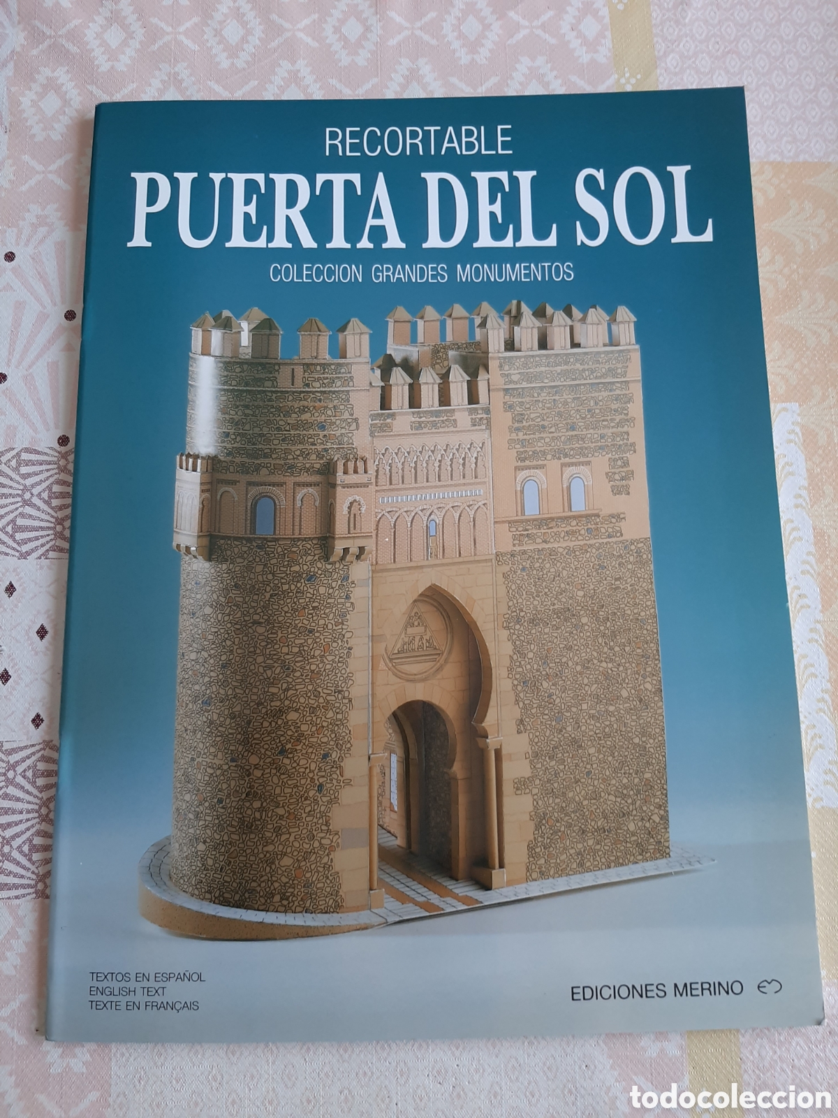 Coleccionismo recortables: Recortable de la Puerta del Sol de Toledo - Foto 1