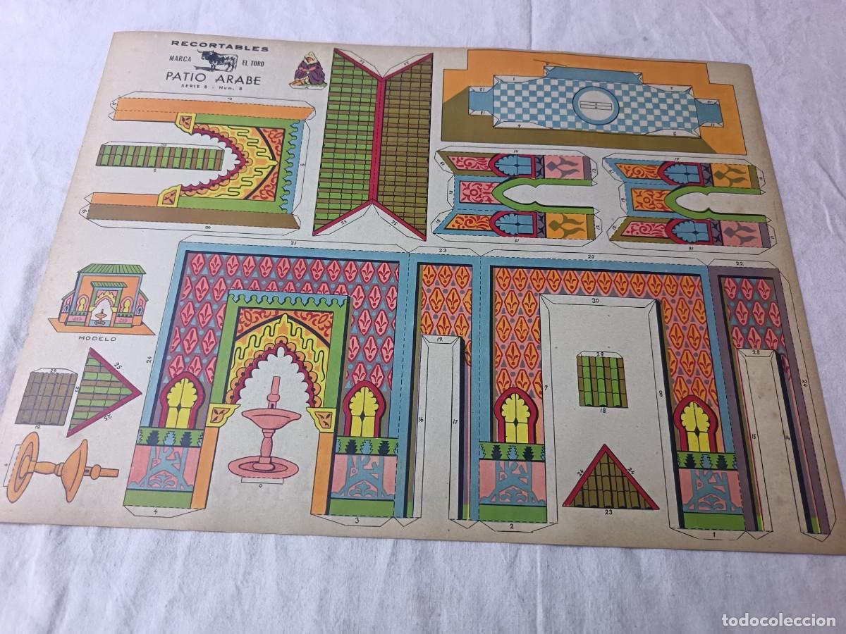 Collectables Paper Dolls: Antigua Hoja de Recortable, El Toro, Patio &Aacute;rabe
