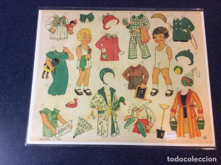 Coleccionismo recortables: RECORTABLE DE MU&Ntilde;ECA ALEMAN 43X34 CM - Foto 1