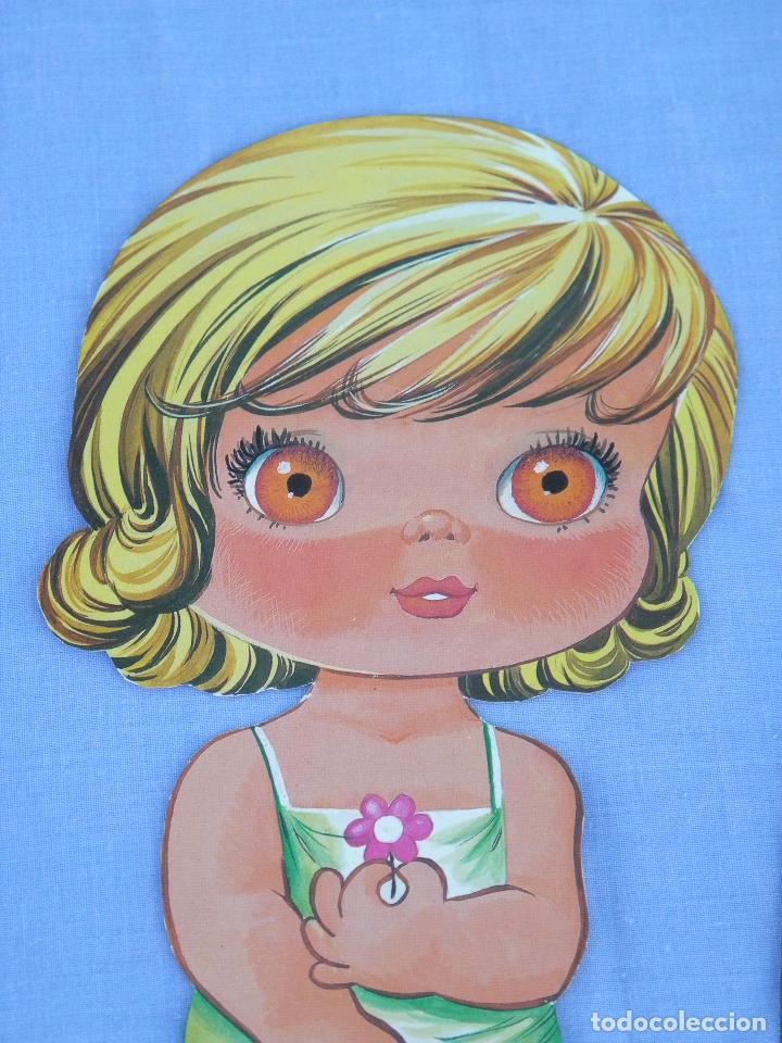 Coleccionismo recortables: Mu&ntilde;eca recortable con vestidos - Foto 2
