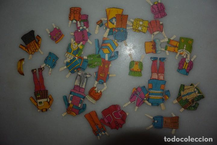 Coleccionismo recortables: VESTIDOS DE MU&Ntilde;ECA RECORTABLE. SIN MU&Ntilde;ECA - Foto 2