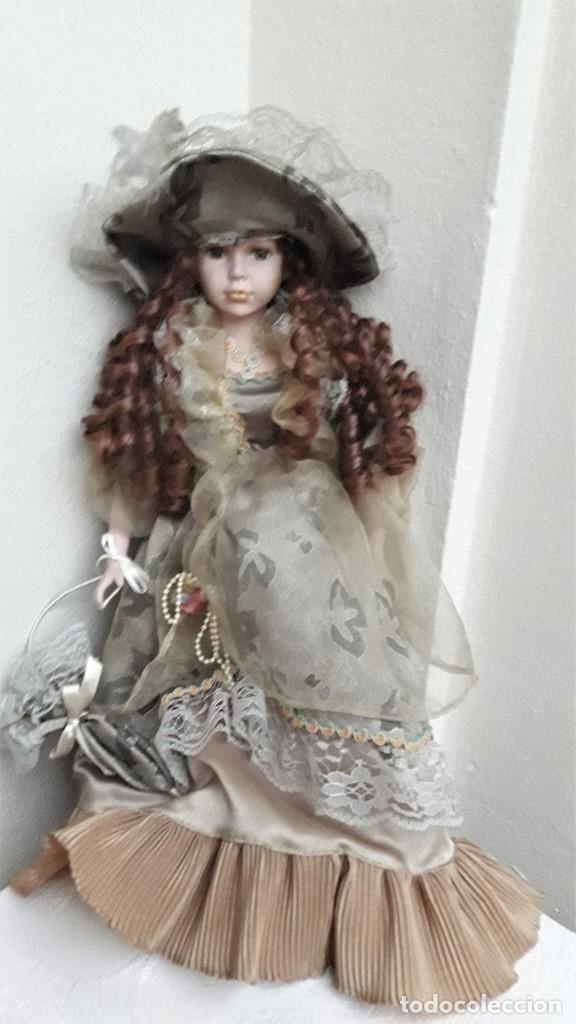 Coleccionismo recortables: Mu&ntilde;eca de porcelana Cathay Collection - Foto 1