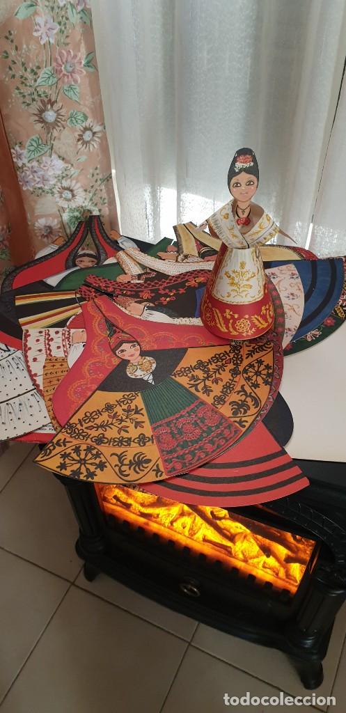 Coleccionismo recortables: Mu&ntilde;ecas recortables trajes regionales - Foto 5