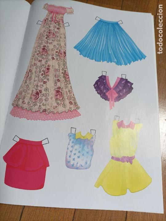 Coleccionismo recortables: LIBRO RECORTABLES ESTILO Y MODA DISTRIPUBLI CON 16 HOJAS - Foto 3