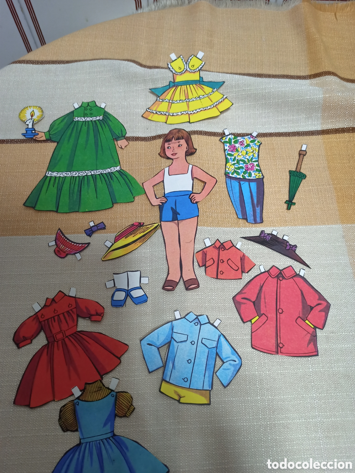 Coleccionismo recortables: Mu&ntilde;eca recortable a&ntilde;os 60 - Foto 2