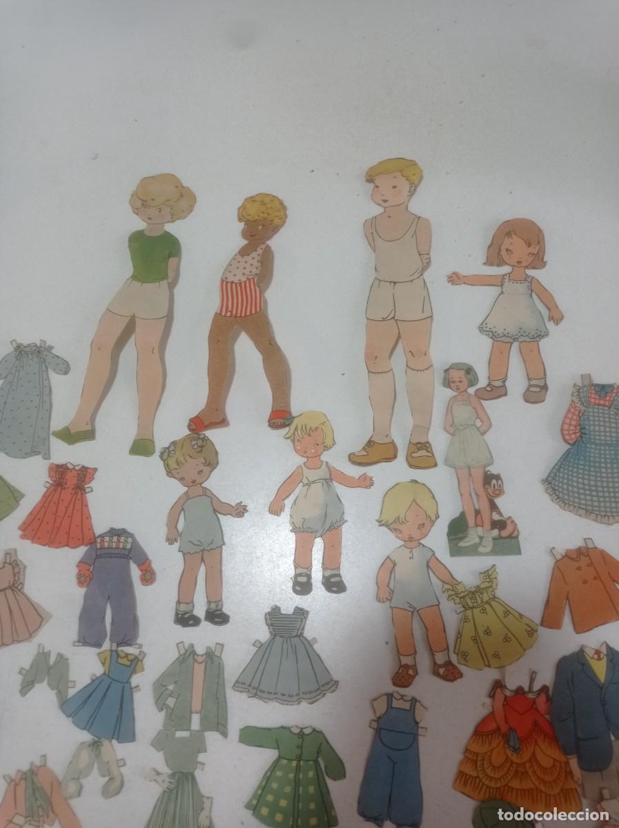 Coleccionismo recortables: Antiguo lote de mu&ntilde;ecas recortables - Foto 2