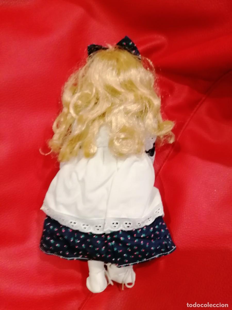 Coleccionismo recortables: Mu&ntilde;eca de porcelana de colecci&oacute;n - Foto 7
