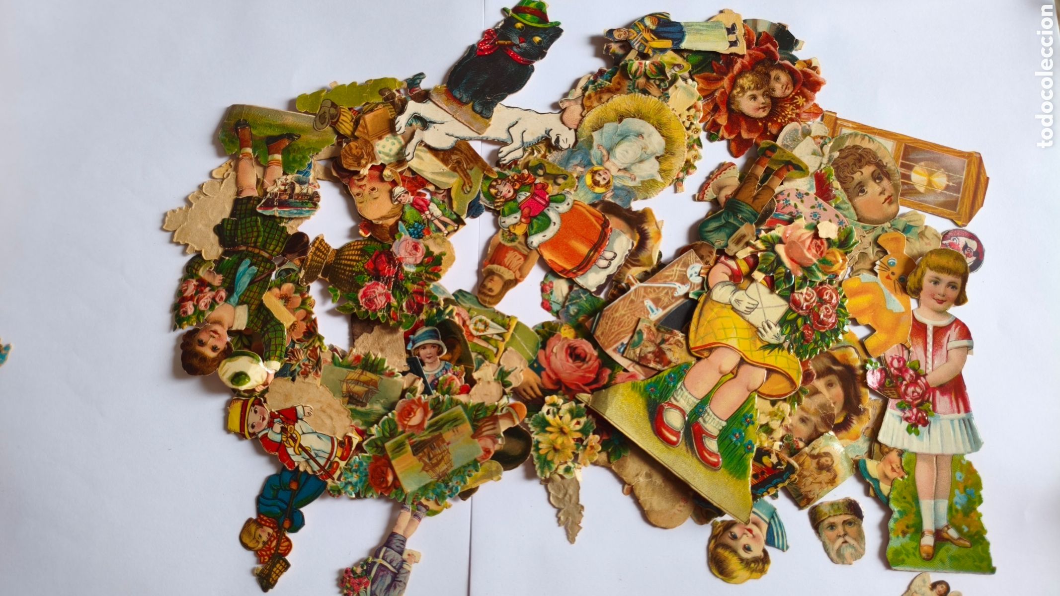 Coleccionismo recortables: Lote Muchos recortables figuras mu&ntilde;ecas antiguo coleccion