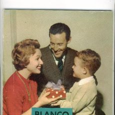 Coleccionismo de Revista Blanco y Negro: REVISTA 1957 CÓRDOBA. APARICION DEL AUTOSERVICIO. ENTREVISTA AURORA BAUTISTA.PAULA ELIZALDE AMAZONA. Lote 25616894