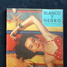 Coleccionismo de Revista Blanco y Negro: REVISTA BLANCO Y NEGRO. Nº 2419, 1958. TUNEL DEL TIBIDABO, EL CIGARRO PURO, LA GUERRA DEL BACALAO. Lote 144125402