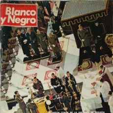 Coleccionismo de Revista Blanco y Negro: REVISTA BLANCO Y NEGRO. HACIA LA CONCORDIA NACIONAL. Nº 3317. 29 NOVIEMBRE DE 1975.