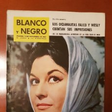 Coleccionismo de Revista Blanco y Negro: BLANCO Y NEGRO REVISTA Nº 2636 MADRID, 10 DE NOVIEMBRE 1962_REP. EMMA PENELLA. FALCO Y WESLY.. Lote 202374111