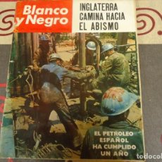 Coleccionismo de Revista Blanco y Negro: BLANCO Y NEGRO Nº 2774, INGLATERRA CAMINA HACIA EL ABISMO. Lote 350135239