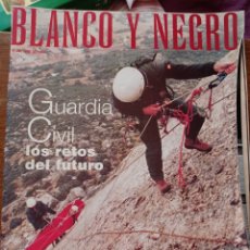 Coleccionismo de Revista Blanco y Negro: GUARDA CIVIL, LOS RETOS DEL FUTURO. 11/09/998