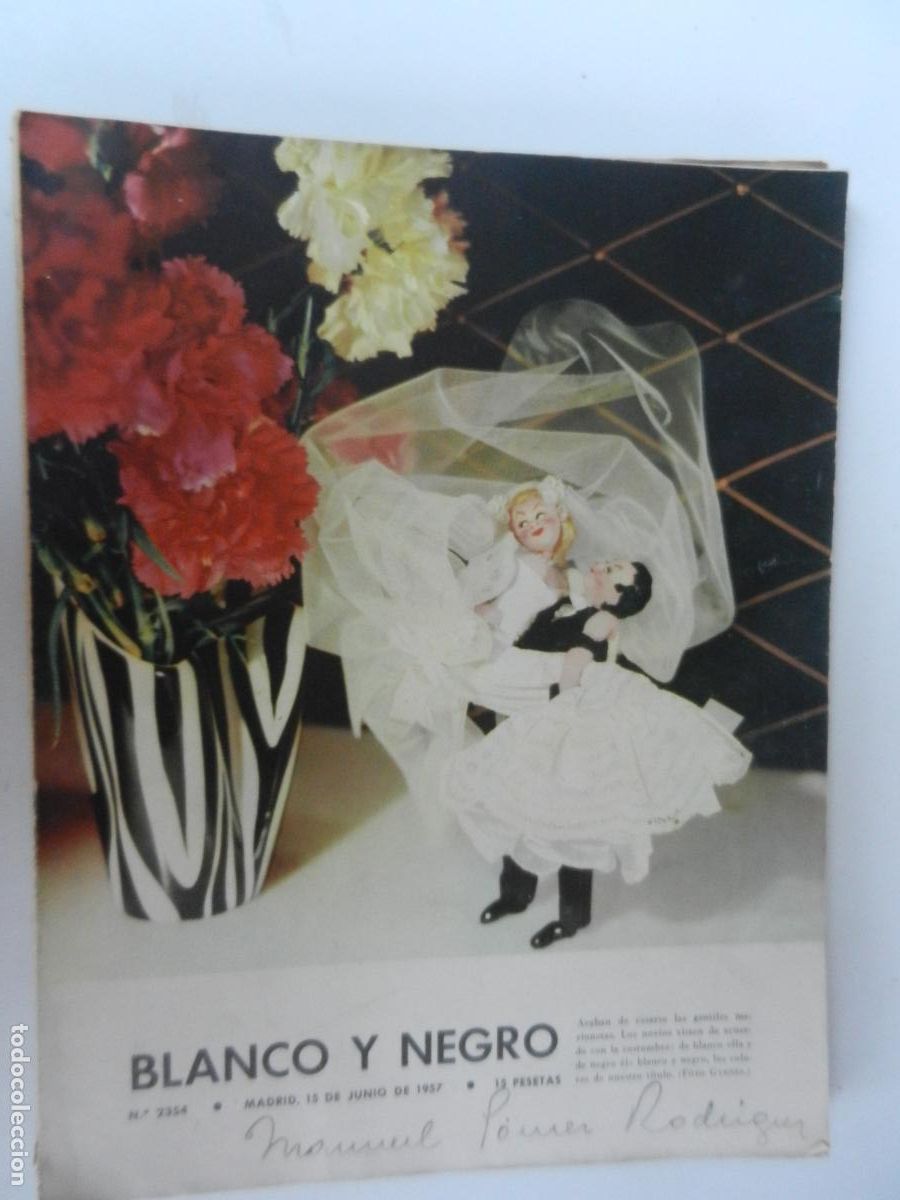 Coleccionismo de Revista Blanco y Negro: BLANCO Y NEGRO N&ordm; 2354 - 06-1957 -Corpus Christi en Toledo- torero Antonio Ord&oacute;&ntilde;ez