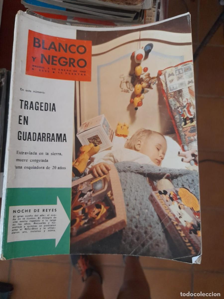 Coleccionismo de revista Blanco y Negro: Lote 50 Revistas Blanco y Negro (A&ntilde;o 1962) - Colecci&oacute;n Casi Completa N&uacute;meros 2592 al 2643
