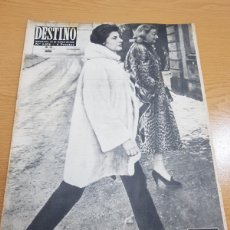 Coleccionismo de Revista Destino: REVISTA DESTINO AÑO 1958 Nº1076 EPILOGO DE LA BELLA SORAYA