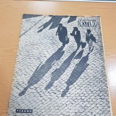 Coleccionismo de Revista Destino: REVISTA DESTINO AÑO 1953 Nº831 VERANO