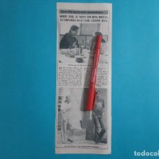 Coleccionismo de Revista Diez Minutos: MIGUEL BOSE PASEO CON RENA NIEHAUS- RECORTE DIEZ MINUTOS AÑO 1976