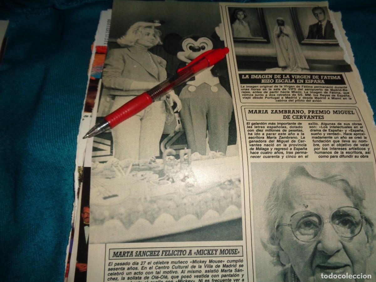 Coleccionismo de Revista Diez Minutos: RECORTE : MARTA SANCHEZ, FELICITA A MICKEY MOUSE. DIEZ MINUTOS, DICBRE 1988