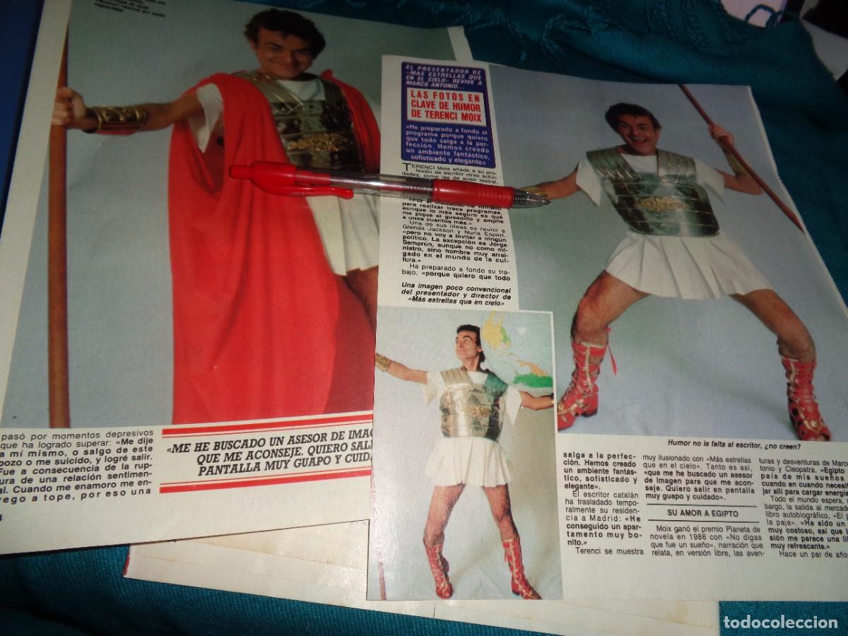 Coleccionismo de Revista Diez Minutos: RECORTE : LAS FOTOS EN CLAVE DE HUMOR DE TERENCI MOIX. DIEZ MINUTOS, DICBRE 1988