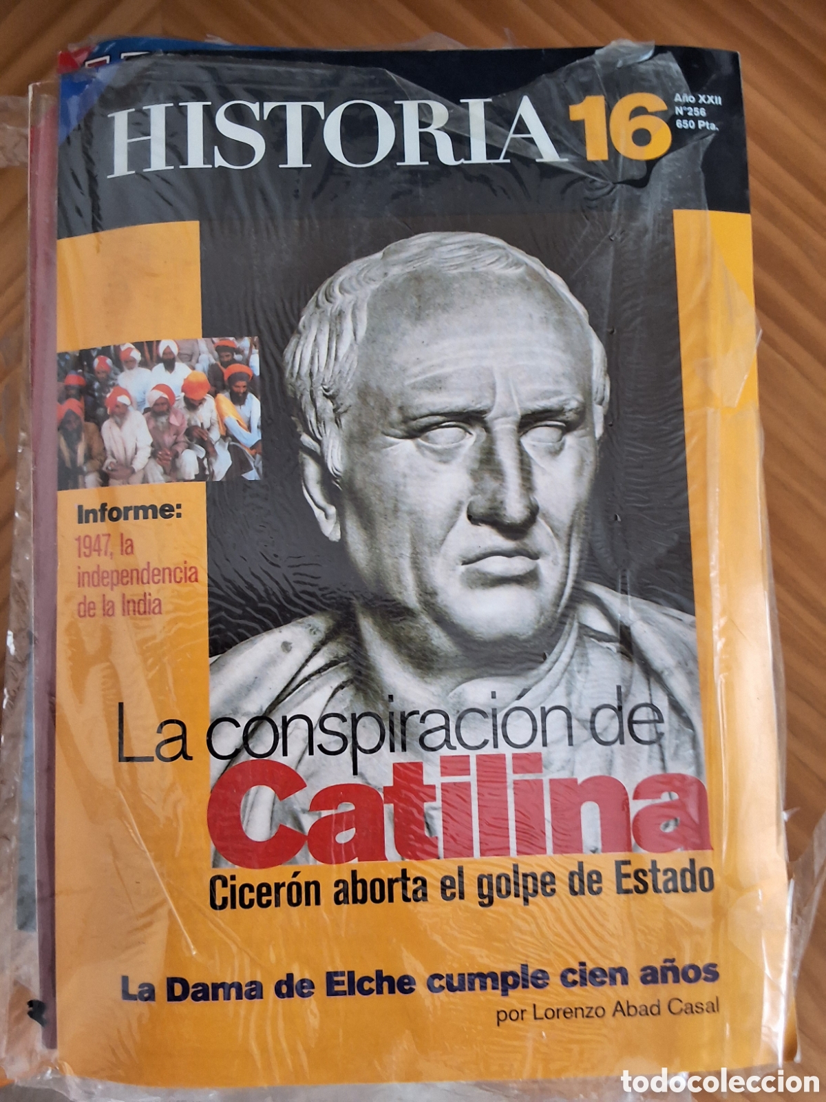 Coleccionismo de revista Historia 16: Historia 16 revista mensual n&uacute;mero 256 a&ntilde;o 1997/8 incluye libro