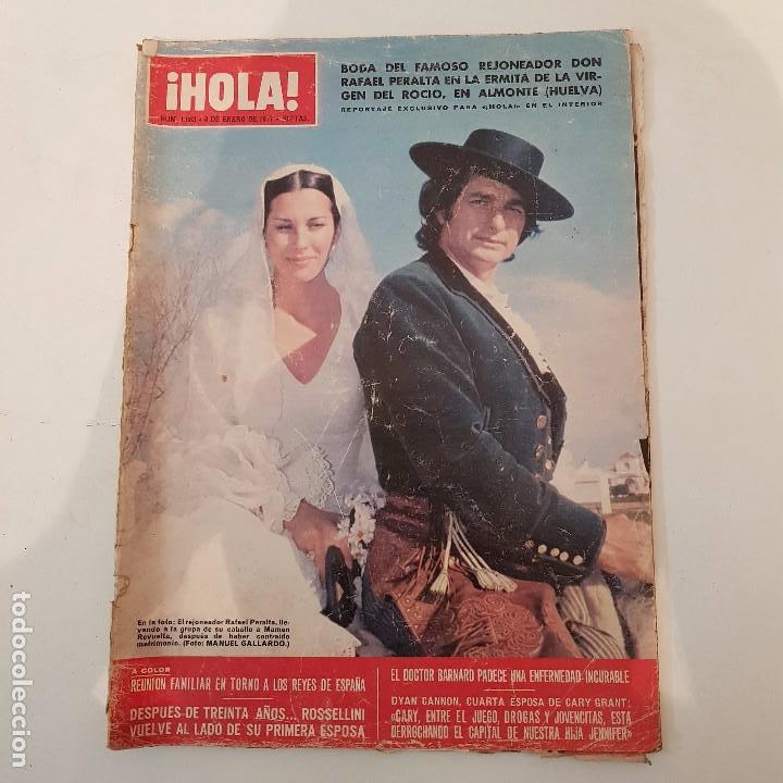Coleccionismo de Revista Hola: HOLA N&ordm; 1989 -8 ENERO 1977 - BODA RAFAEL PERALTA