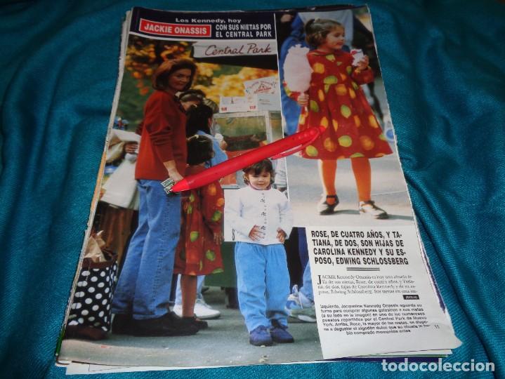 Collectionnisme de Magazine &iexcl;Hola!: RECORTE : JACKIE ONASSIS, CON SUS NIETOS EN CENTRAL PARK. HOLA, OCTBRE 1992(#)