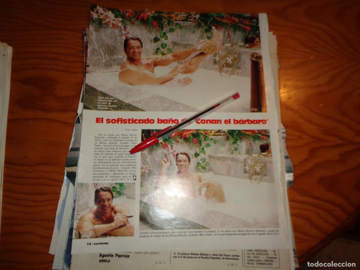 Coleccionismo de revistas: RECORTE : EL SOFISTICADO BA&Ntilde;O DE ARNOLD SCHWARZENEGGER. LECTURAS, JUNIO 1986