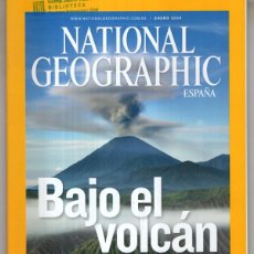 Coleccionismo de National Geographic: NATIONAL GEOGRAPHIC ENERO 2008 BAJO EL VOLCAN - BUEN ESTADO - OFM15