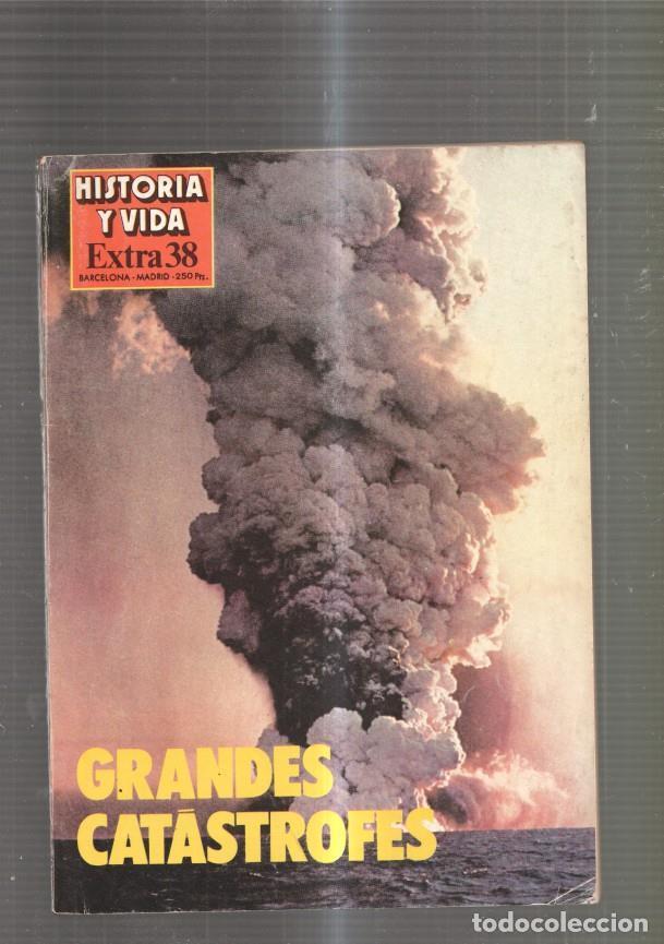 Coleccionismo de revista Tiempo: Historia y Vida Extra numero 38: Grandes catastrofes- La extincion de los grandes - varios