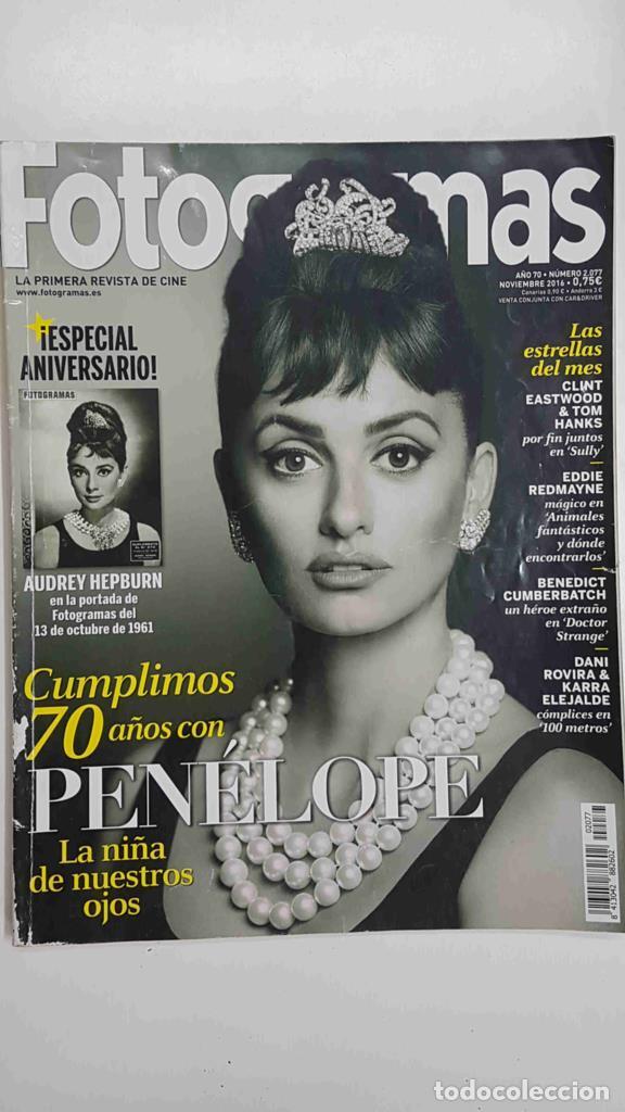 Coleccionismo de revista Tiempo: Revista Fotogramas: numero 2077/ a&ntilde;o 70, nov 2016. Numero especial 70 aniversario. Penelope Cruz sal