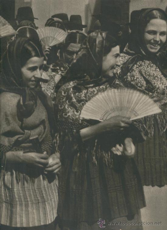 Sammeln von Zeitschriften und Zeitungen: 1933 TRAJES TIPICOS DE IBIZA EIVISSA VESTIDOS TRADICIONALES CENTRO ARAGONES BARCELONA FORNELLS