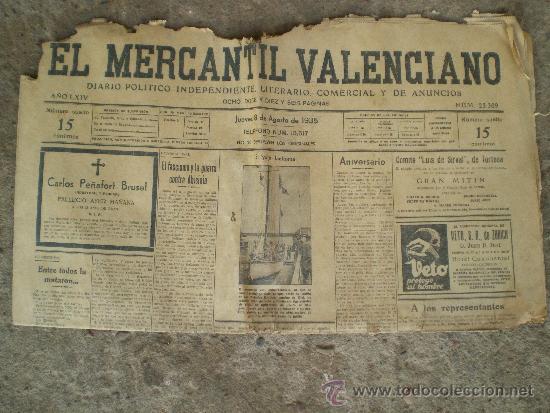 Collection Magazines and Newspapers: 8 DE AGOSTO 1935 VALENCIA. DIARIO EL MERCANTIL VALENCIANO. REPORTAJE DE LA BATALLA DE LAS FLORES