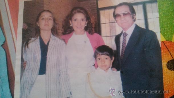 Coleccionismo de Revistas y Peri&oacute;dicos: RECORTES JUANITO VALDERRAMA DOLORES ABRIL