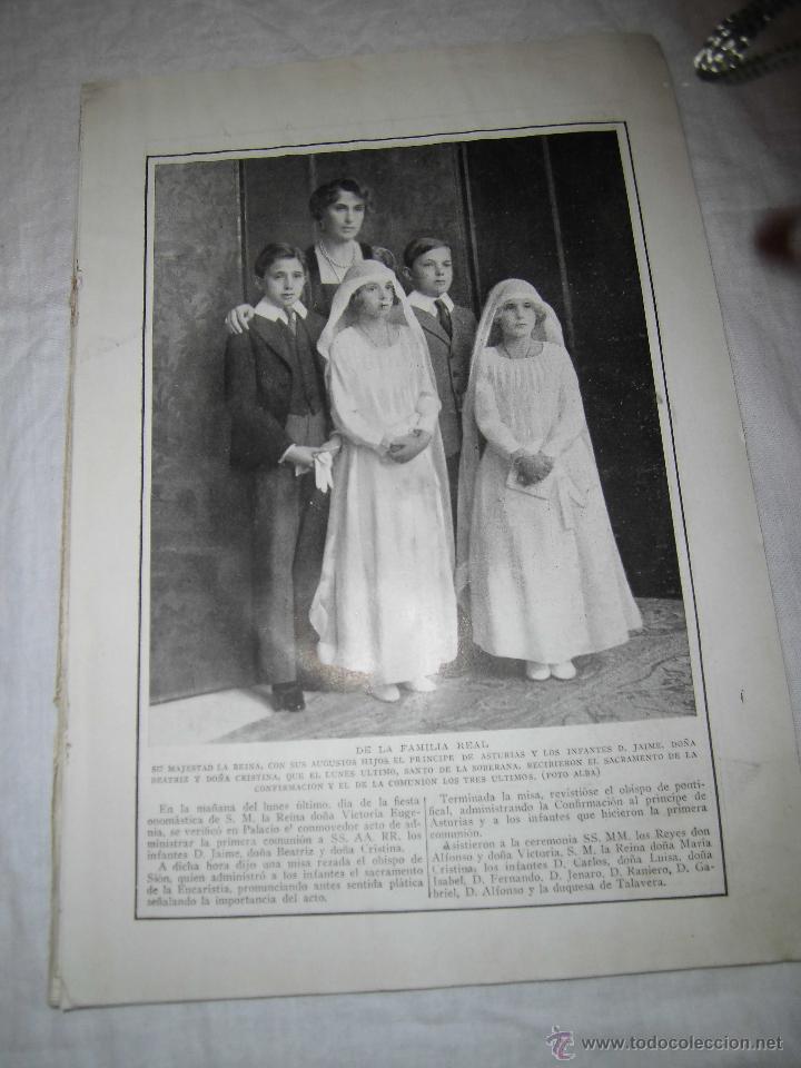 Collection Magazines and Newspapers: LA REINA CON SUS HIJOS QUE RECIBIERON LA CONFIRMACION Y COMUNION HOJA DE REVISTA BLANCO Y NEGRO 1918