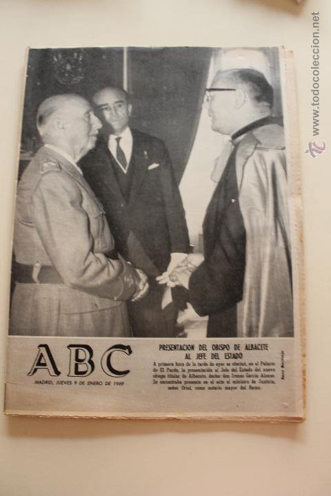 Coleccionismo de Revistas y Peri&oacute;dicos: PERIODIO ABC, ENERO 1969 FRANCO PRESENTACION OBISPO DE ALBACETE AL JEFE DEL ESTADO