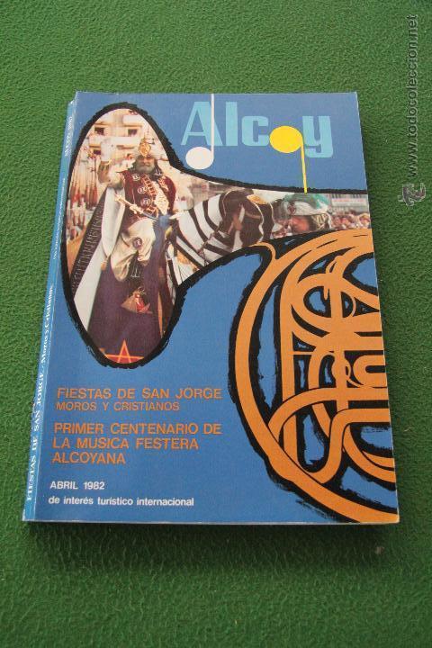 Collection Magazines and Newspapers: PROGRAMA DE FIESTAS ALCOY 1982. MOROS Y CRISTIANOS. SAN JORGE.