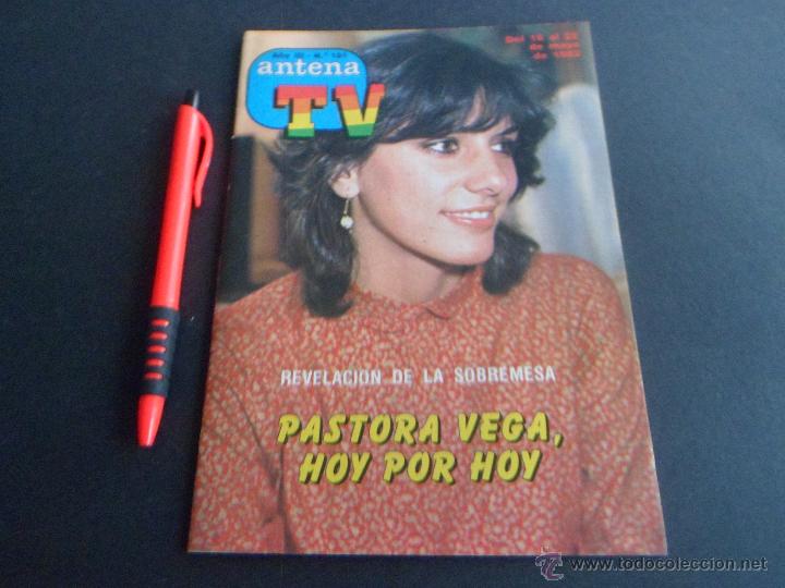 Coleccionismo de revistas y peri&oacute;dicos: REVISTA ANTENA TV ~ N&ordm; 101 ~ DE MAYO 1982 ~ PASTORA VEGA ~ POSTER DE LOS BEE GEES