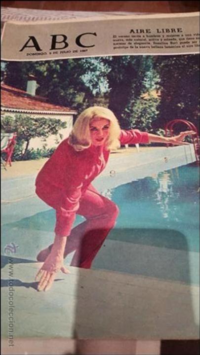 Coleccionismo de revistas y peri&oacute;dicos: abc 9 de julio de 1967 , aire libre. Rosalina Neri .elogio del chistu