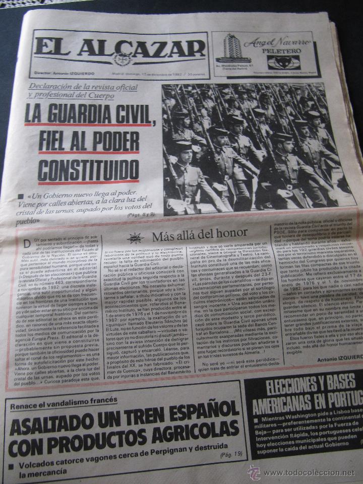 Coleccionismo de Revistas y Peri&oacute;dicos: EL ALCALZAR. 12 DE DICIEMBRE 1982